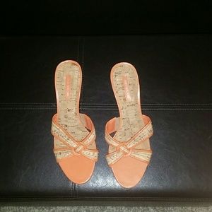 New York Women's Sandals – Size 8 (Pre-Owned)